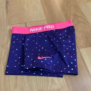 Nike Pro Women’s XS